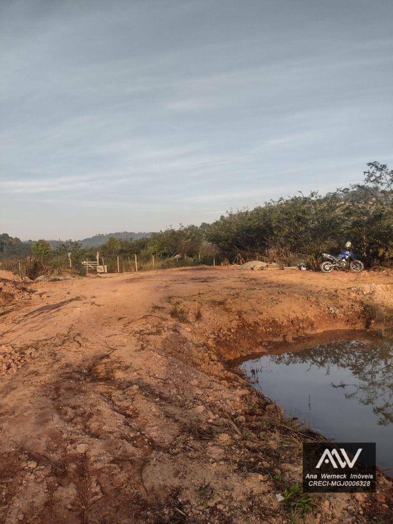 Terreno à venda, 1400M2 - Foto 3