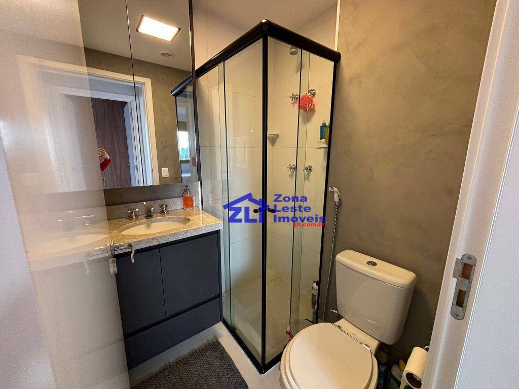 Apartamento para alugar com 2 quartos, 58m² - Foto 11