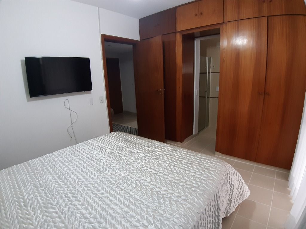 Apartamento à venda com 3 quartos, 160m² - Foto 12