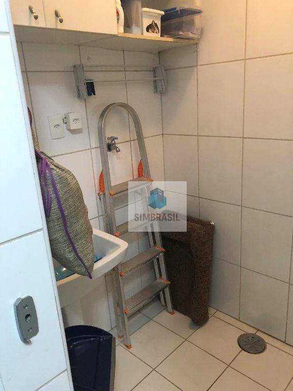 Apartamento à venda com 2 quartos, 77m² - Foto 20