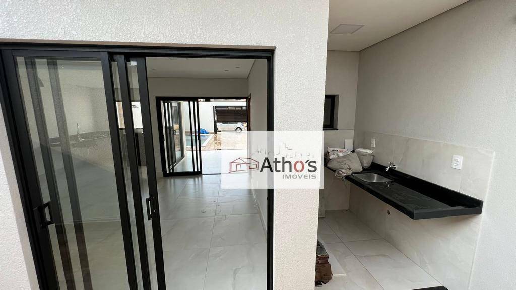 Casa à venda com 3 quartos, 140m² - Foto 18