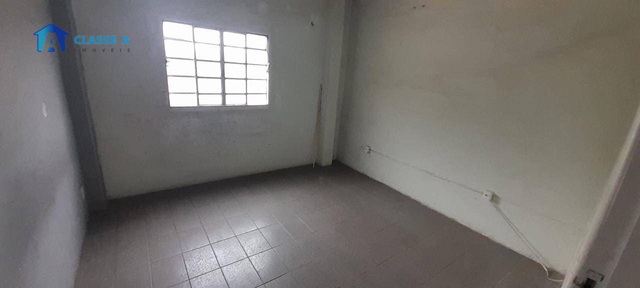 Casa à venda com 3 quartos, 180m² - Foto 25