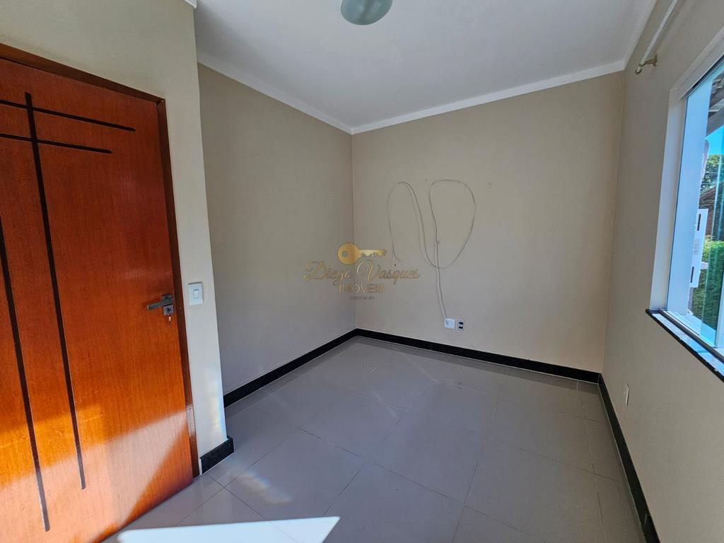 Casa de Condomínio à venda com 4 quartos, 448m² - Foto 14