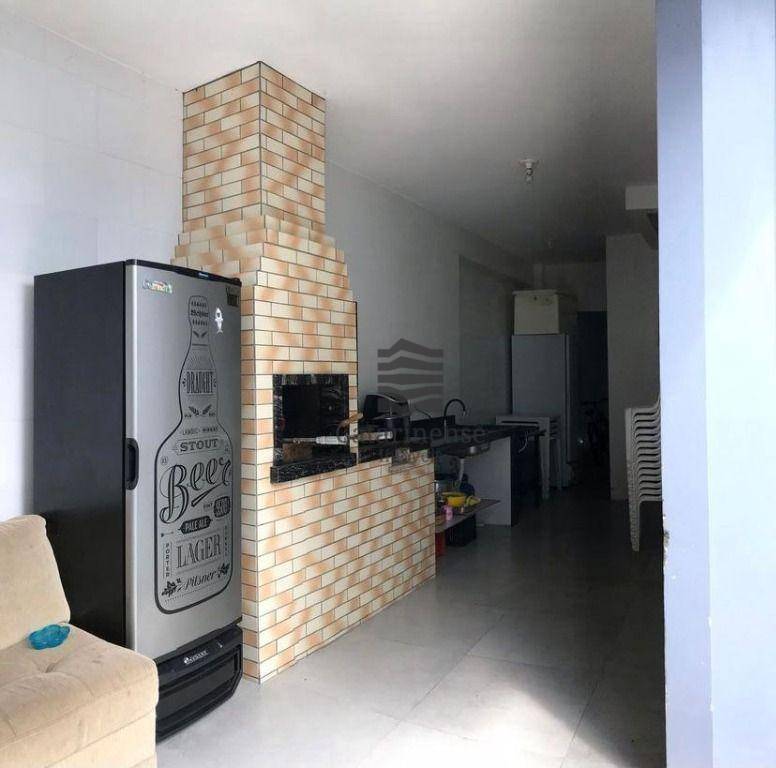 Casa à venda com 3 quartos, 207m² - Foto 34