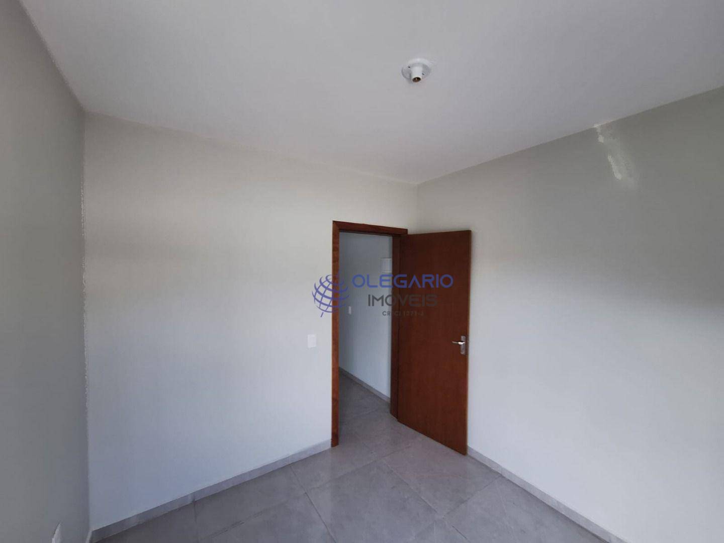 Casa à venda com 2 quartos, 58m² - Foto 6