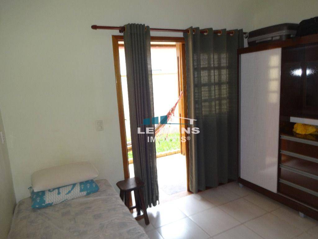 Casa à venda com 6 quartos, 278m² - Foto 21