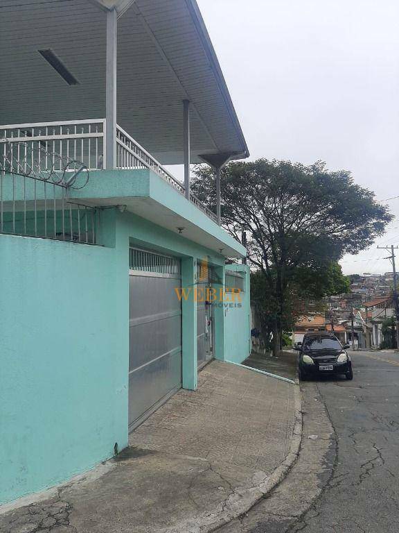 Sobrado à venda com 3 quartos, 285m² - Foto 1