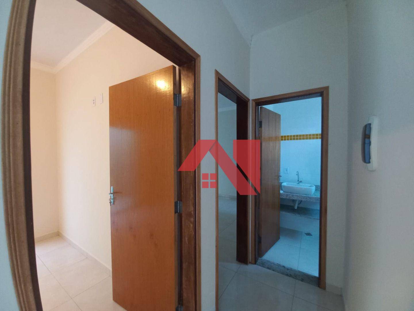 Casa à venda com 2 quartos, 90m² - Foto 9