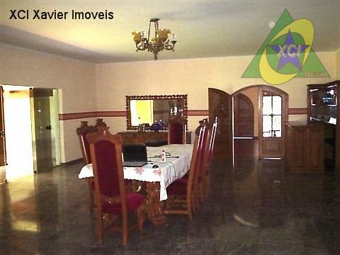 Casa para alugar com 4 quartos, 700m² - Foto 26