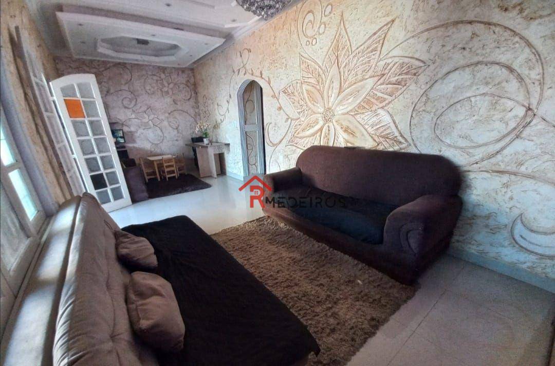 Casa à venda com 3 quartos, 100m² - Foto 3