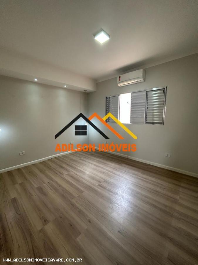 Casa à venda com 3 quartos, 305m² - Foto 16