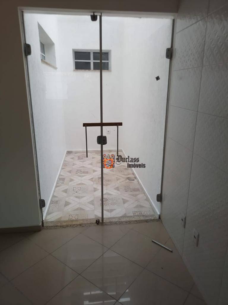 Casa à venda e aluguel com 4 quartos, 320m² - Foto 15