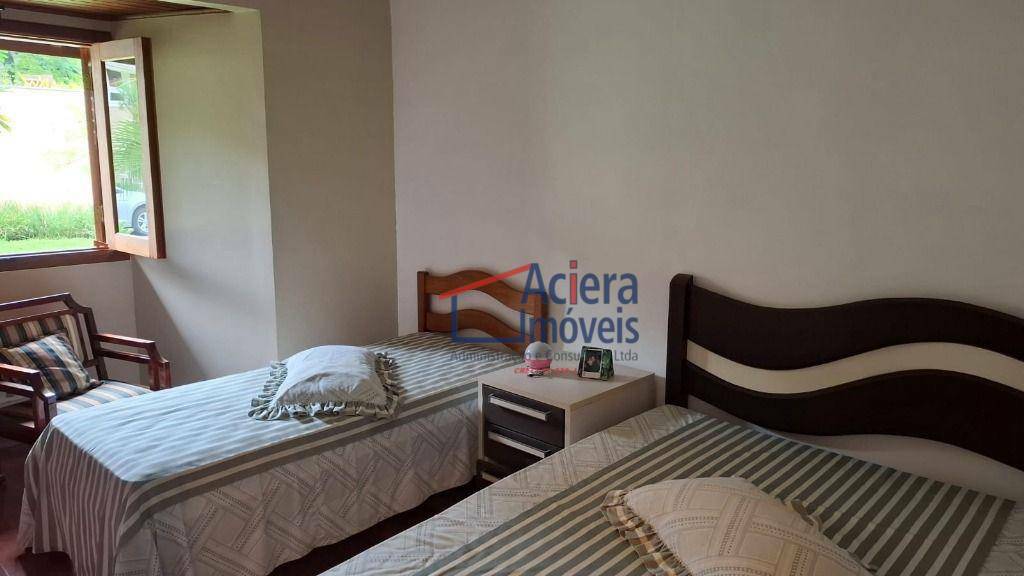 Casa de Condomínio para alugar com 3 quartos, 176m² - Foto 7