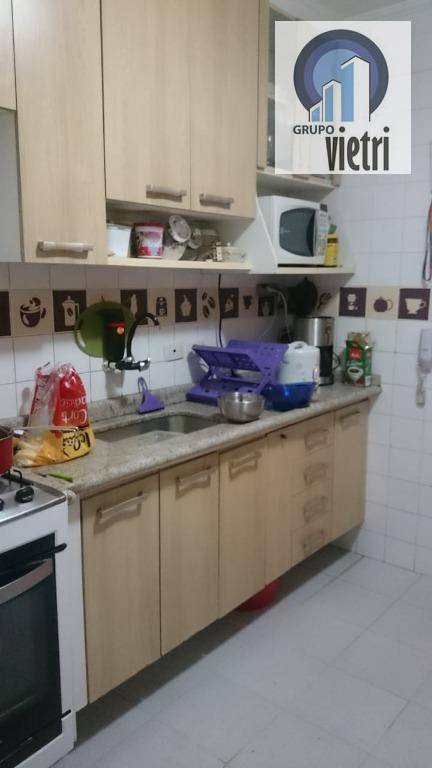 Apartamento à venda com 2 quartos, 72m² - Foto 19