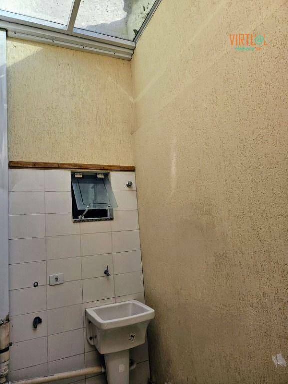 Sobrado à venda com 2 quartos, 60m² - Foto 17