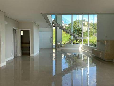 Casa de Condomínio à venda com 4 quartos, 435m² - Foto 4