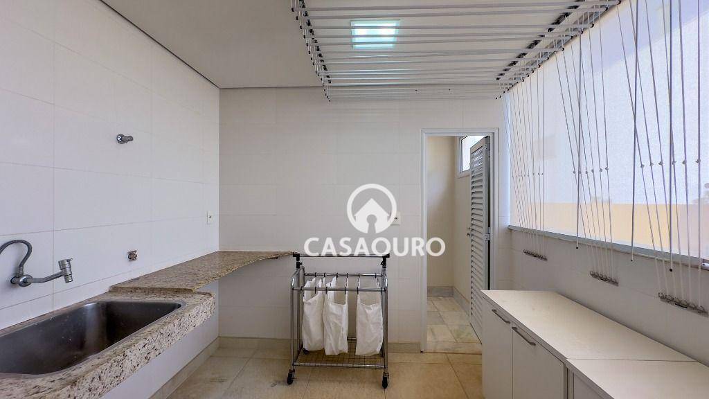 Casa de Condomínio à venda com 4 quartos, 397m² - Foto 17