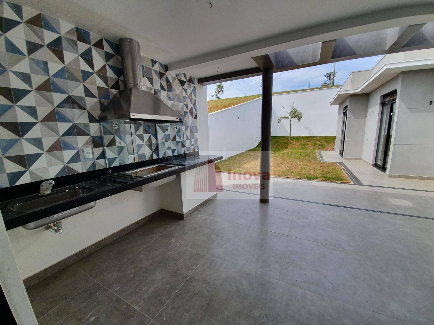 Casa de Condomínio à venda com 4 quartos, 360m² - Foto 15