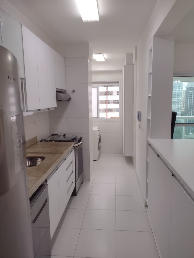 Apartamento para alugar com 1 quarto, 76m² - Foto 7