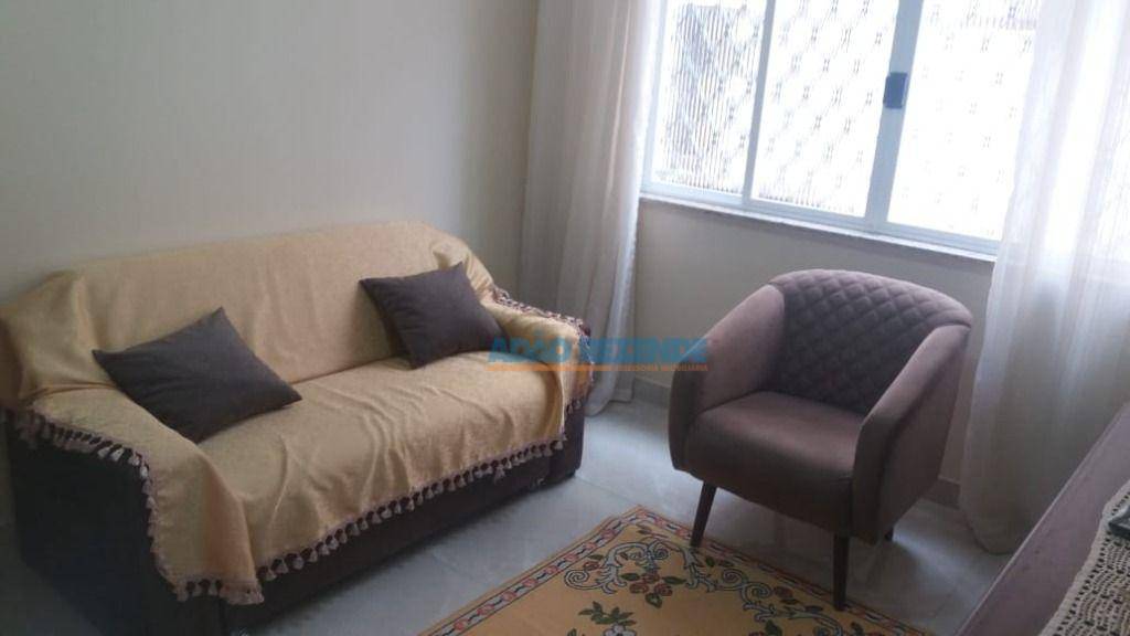 Apartamento à venda com 1 quarto, 37m² - Foto 2