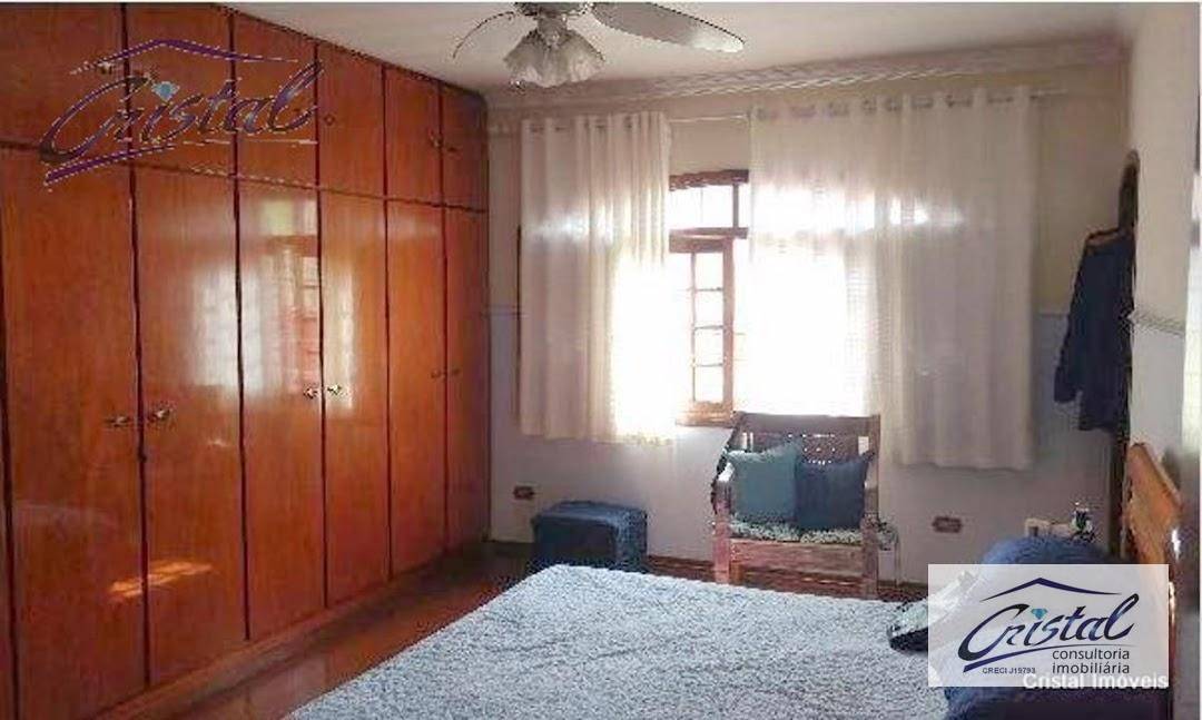 Casa à venda com 3 quartos, 200m² - Foto 7