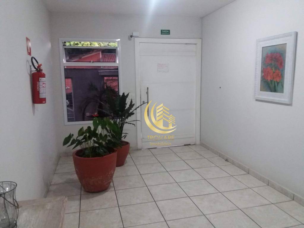 Apartamento à venda com 2 quartos, 75m² - Foto 16