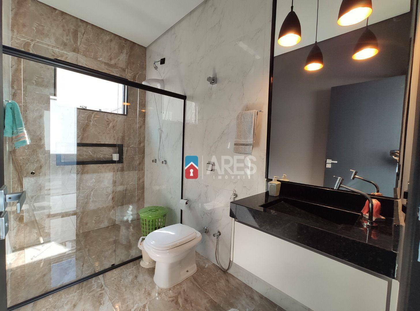 Casa à venda com 2 quartos, 180m² - Foto 11