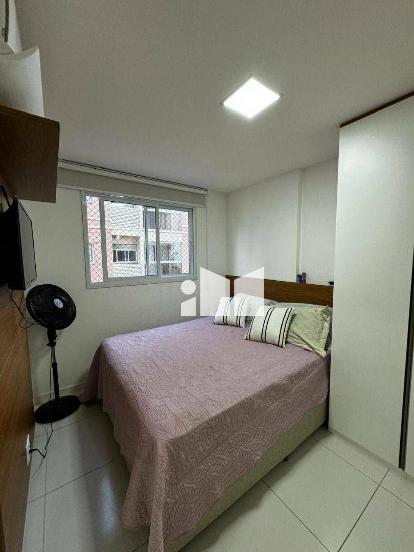 Apartamento à venda com 2 quartos, 65m² - Foto 5