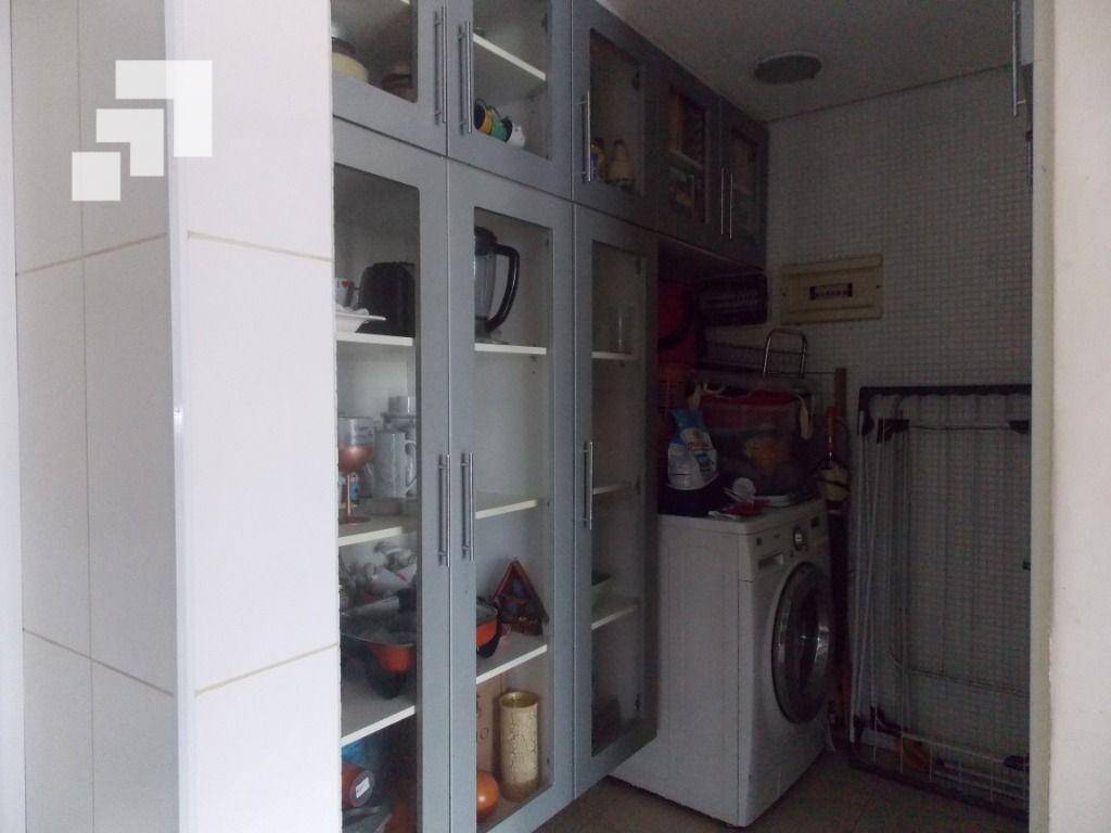 Cobertura à venda com 3 quartos, 156m² - Foto 13