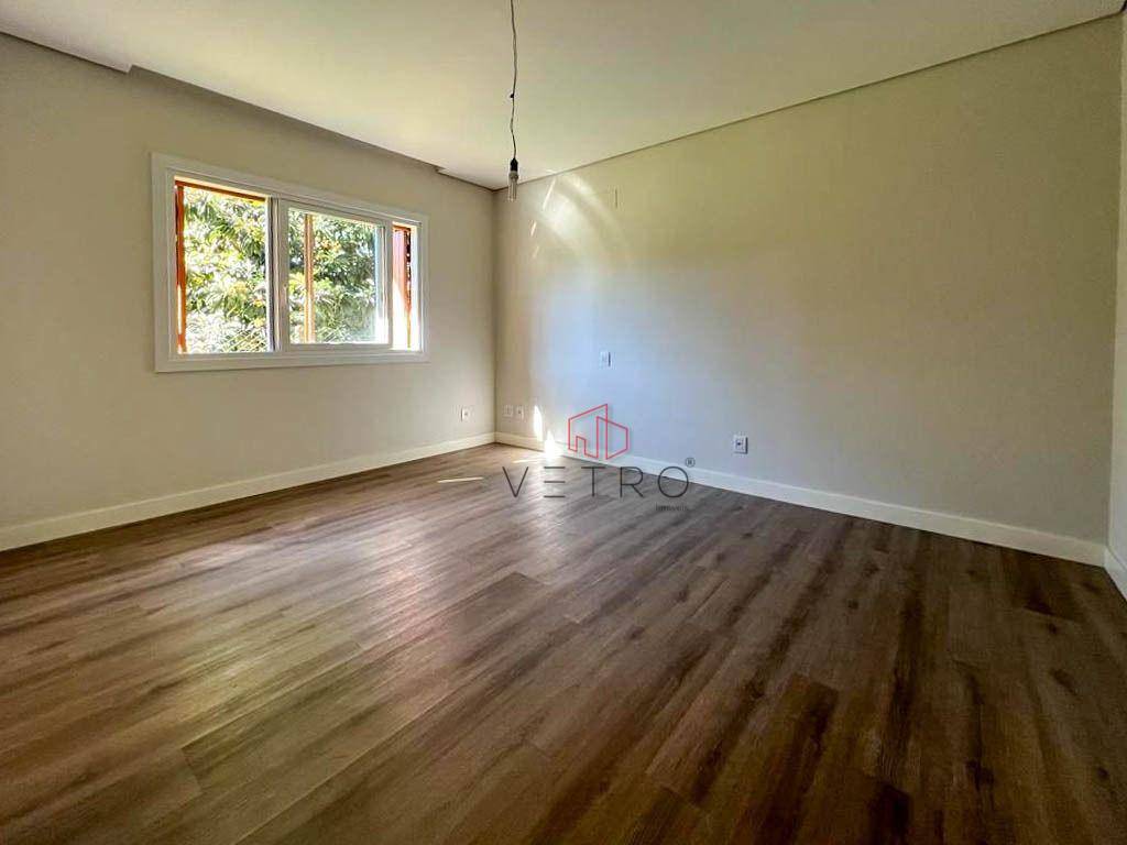 Casa à venda com 3 quartos, 220m² - Foto 18