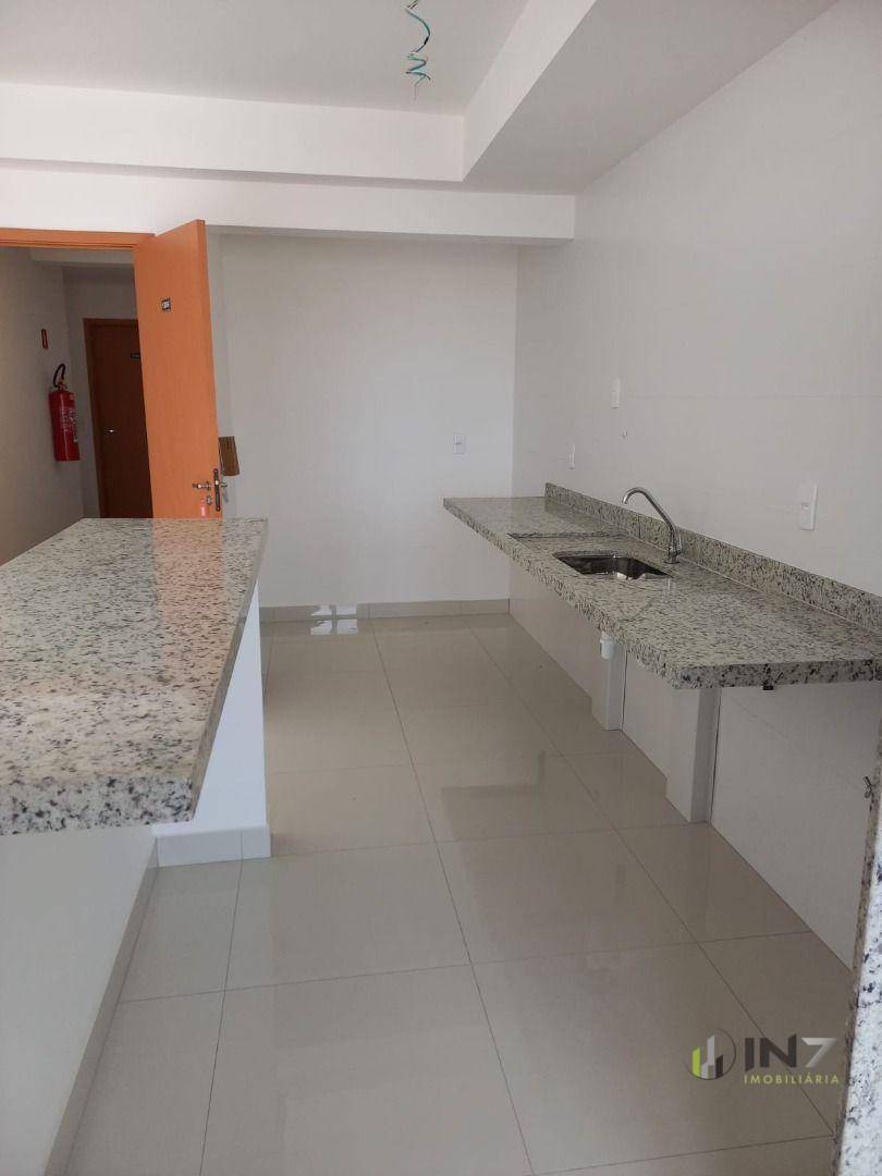 Apartamento à venda com 2 quartos, 83m² - Foto 4