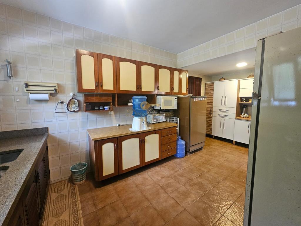 Casa de Condomínio à venda com 6 quartos, 190m² - Foto 36