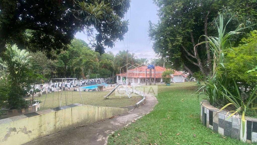 Chácara, 2 quartos, 1229 m² - Foto 4