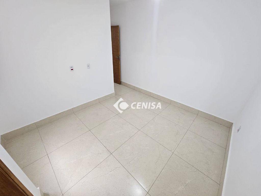 Casa à venda com 2 quartos, 89m² - Foto 17