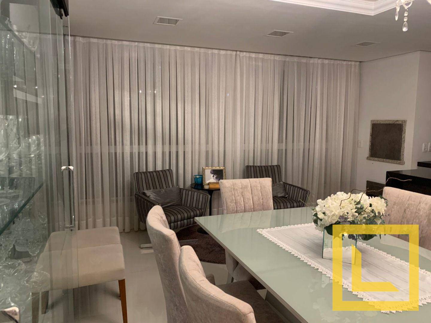 Apartamento à venda com 2 quartos, 120m² - Foto 1