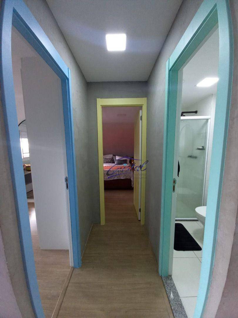 Apartamento à venda com 2 quartos, 60m² - Foto 13