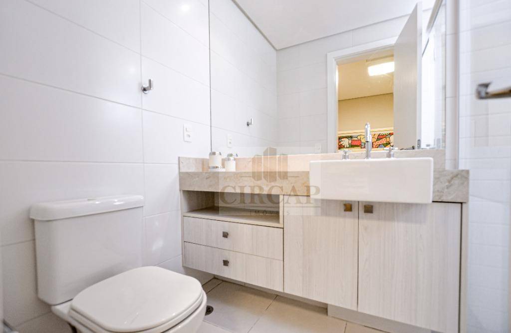 Apartamento à venda com 3 quartos, 223m² - Foto 28