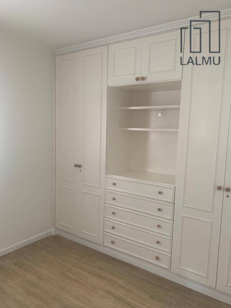 Apartamento para alugar com 3 quartos, 256m² - Foto 21