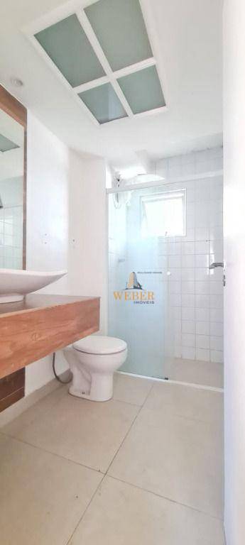 Apartamento à venda com 3 quartos, 60m² - Foto 2