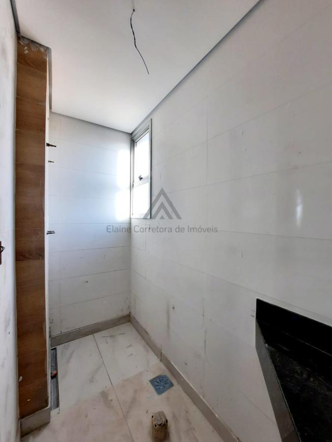 Apartamento à venda com 2 quartos, 56m² - Foto 11