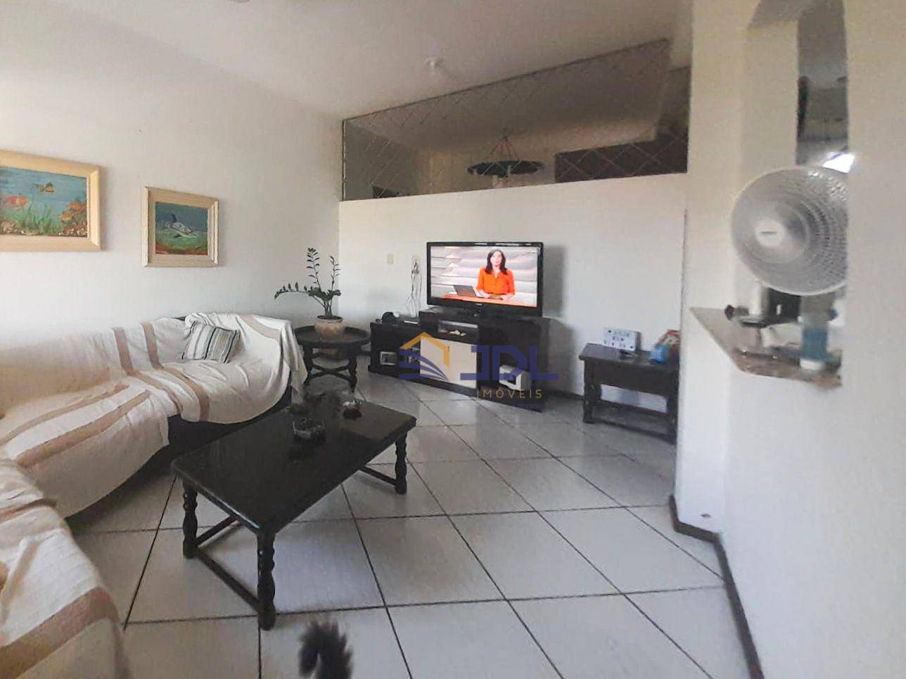 Casa de Condomínio à venda com 5 quartos, 170m² - Foto 3