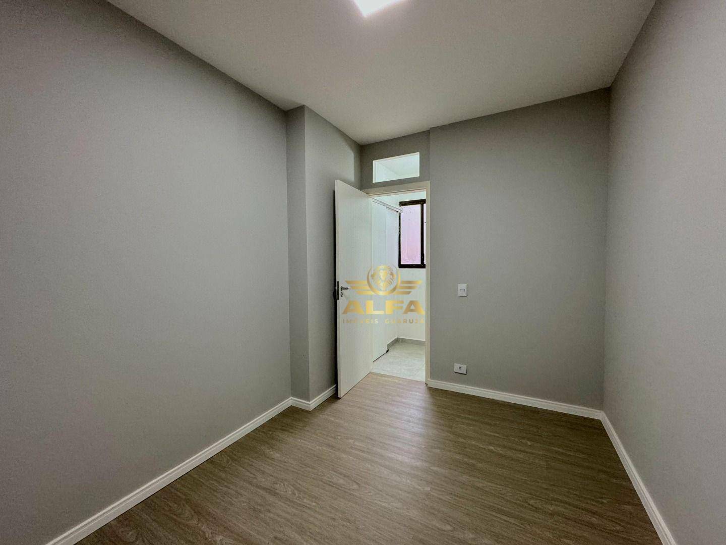 Apartamento à venda com 5 quartos, 215m² - Foto 14