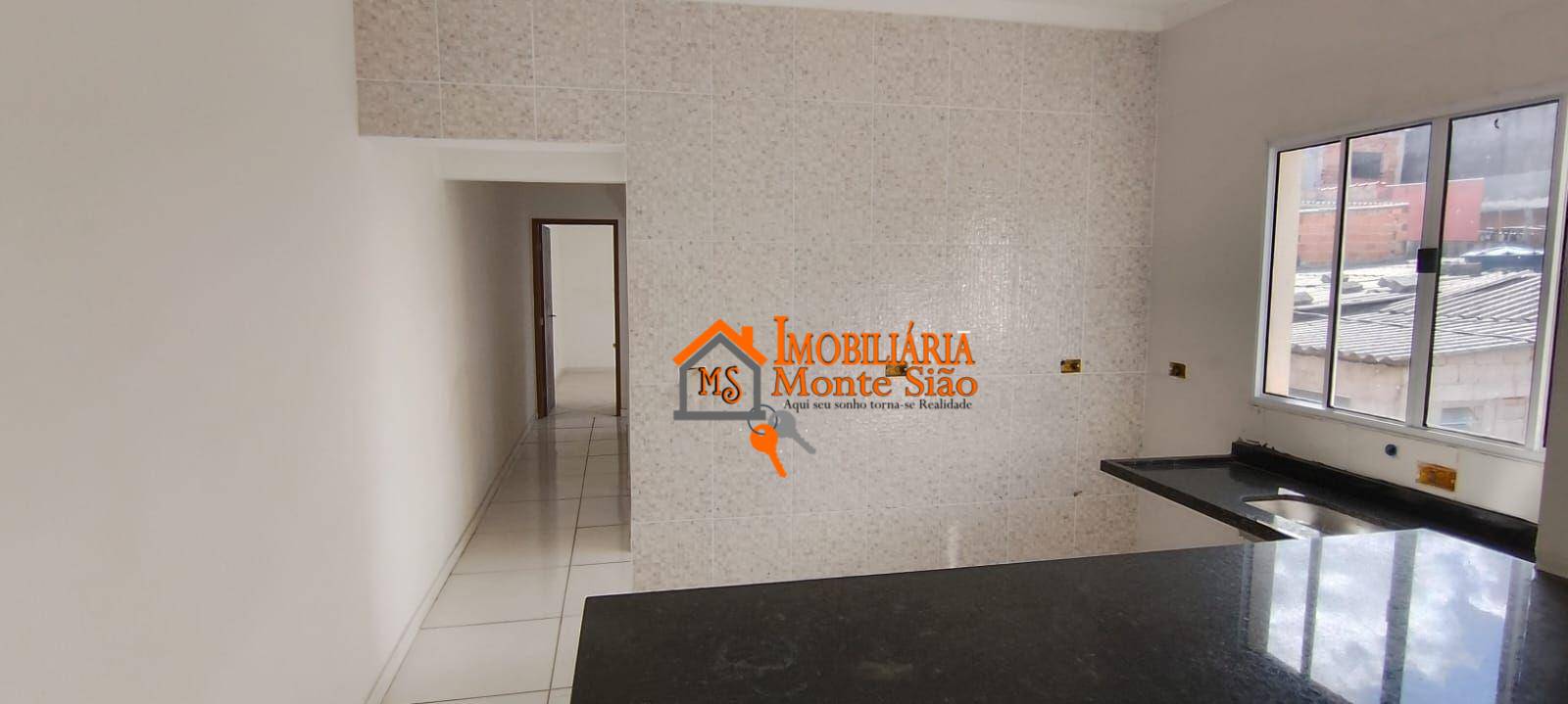 Casa à venda com 2 quartos, 60m² - Foto 3