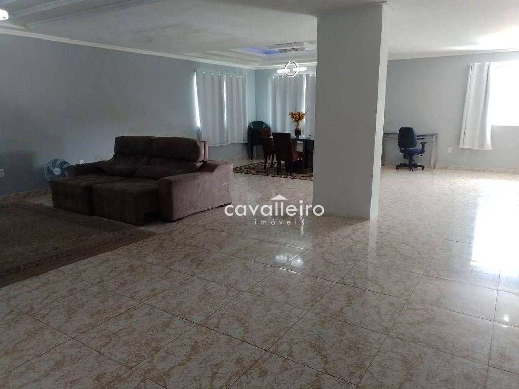 Casa à venda com 3 quartos, 341m² - Foto 14