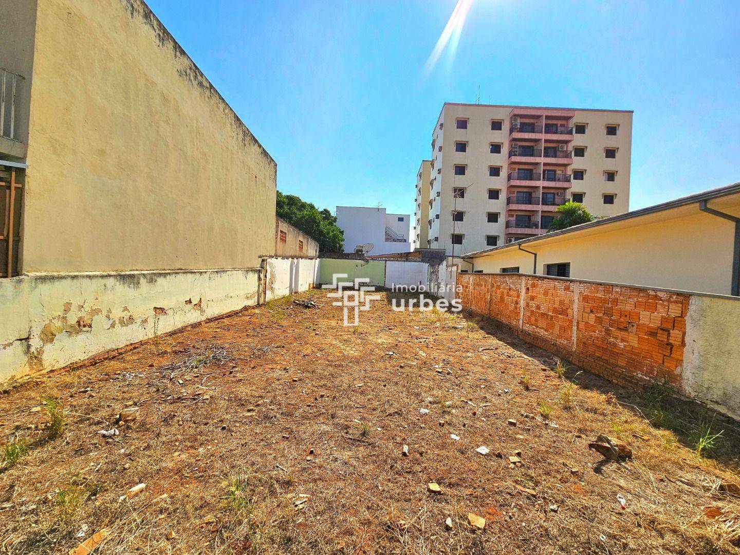 Terreno à venda, 300M2 - Foto 2