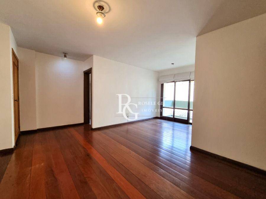 Apartamento à venda com 3 quartos, 101m² - Foto 2