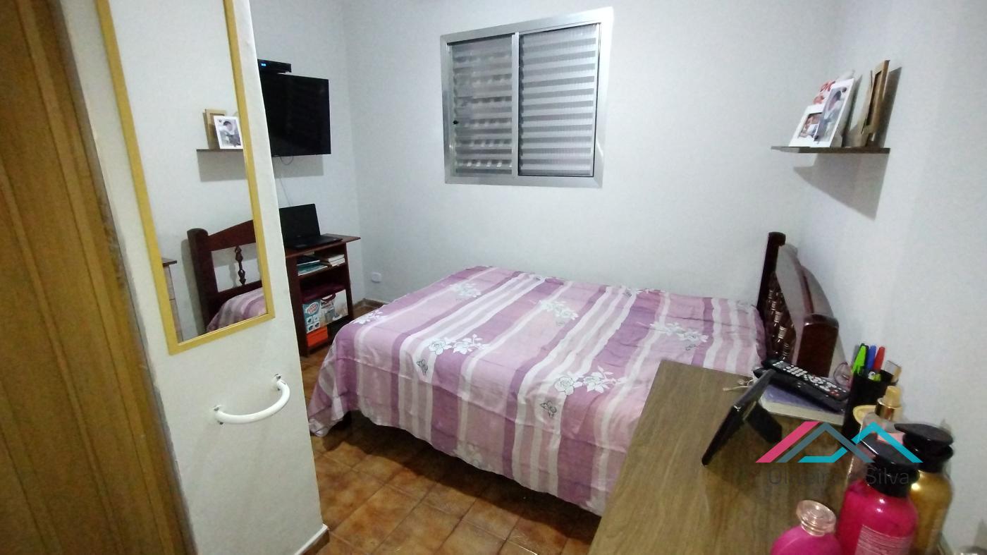 Casa à venda com 2 quartos, 120m² - Foto 11