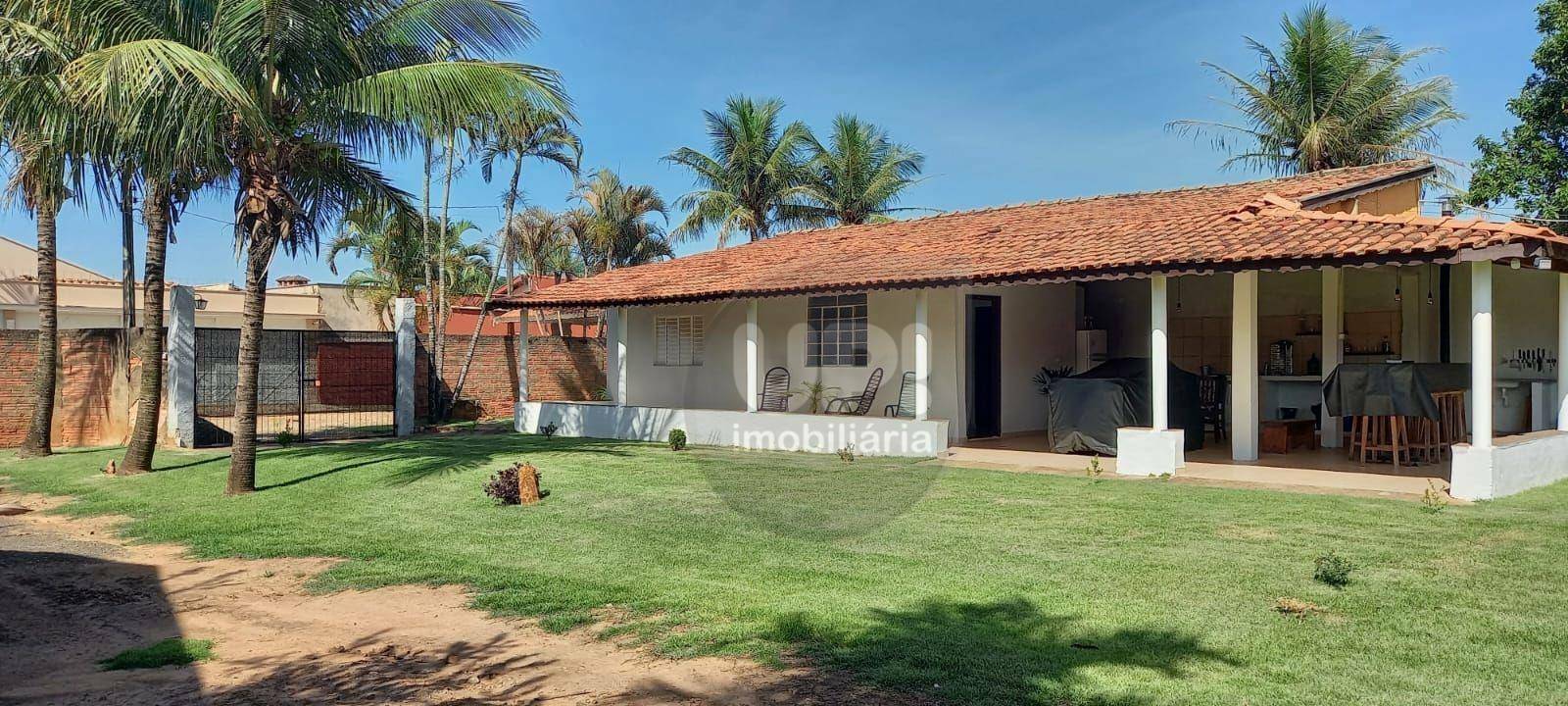 Chácara à venda com 2 quartos, 140m² - Foto 13