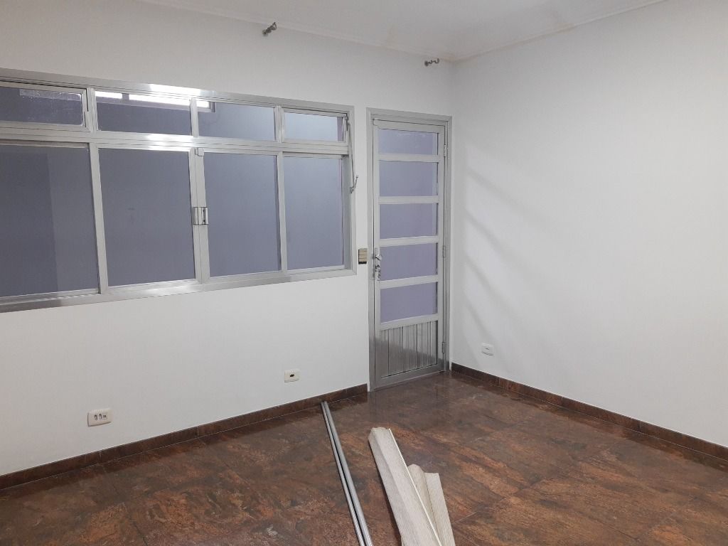 Sobrado à venda com 4 quartos, 250m² - Foto 5