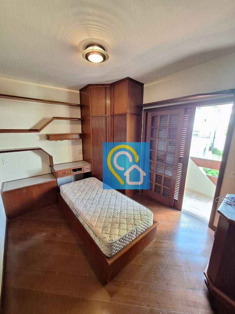 Casa de Condomínio para alugar com 4 quartos, 384m² - Foto 11